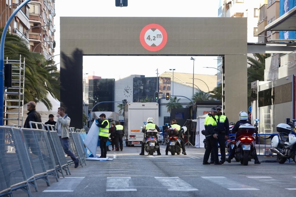 El pelotón ha recorrido las calles del centro de la ciudad