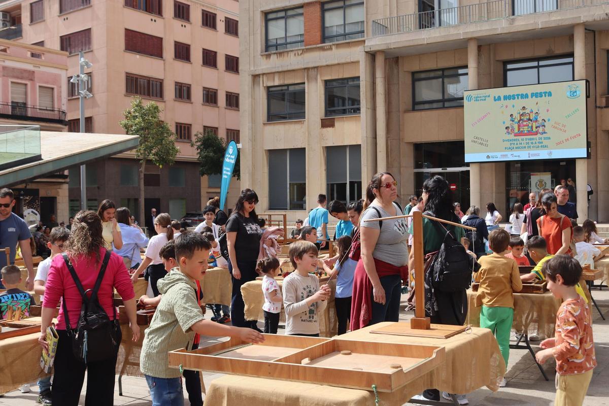 Fotogalería I Las imágenes de la fiesta infantil de la Fundació Caixa Rural Vila-real Fotogalería I Las imágenes de la fiesta infantil de la Fundació Caixa Rural Vila-real