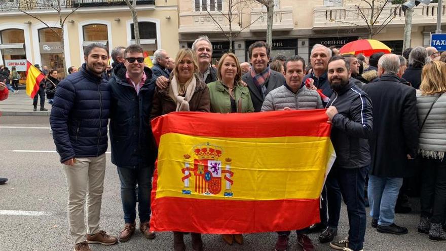 Los líderes de PP, Cs de Balears en la protesta contra Pedro Sánchez de Madrid