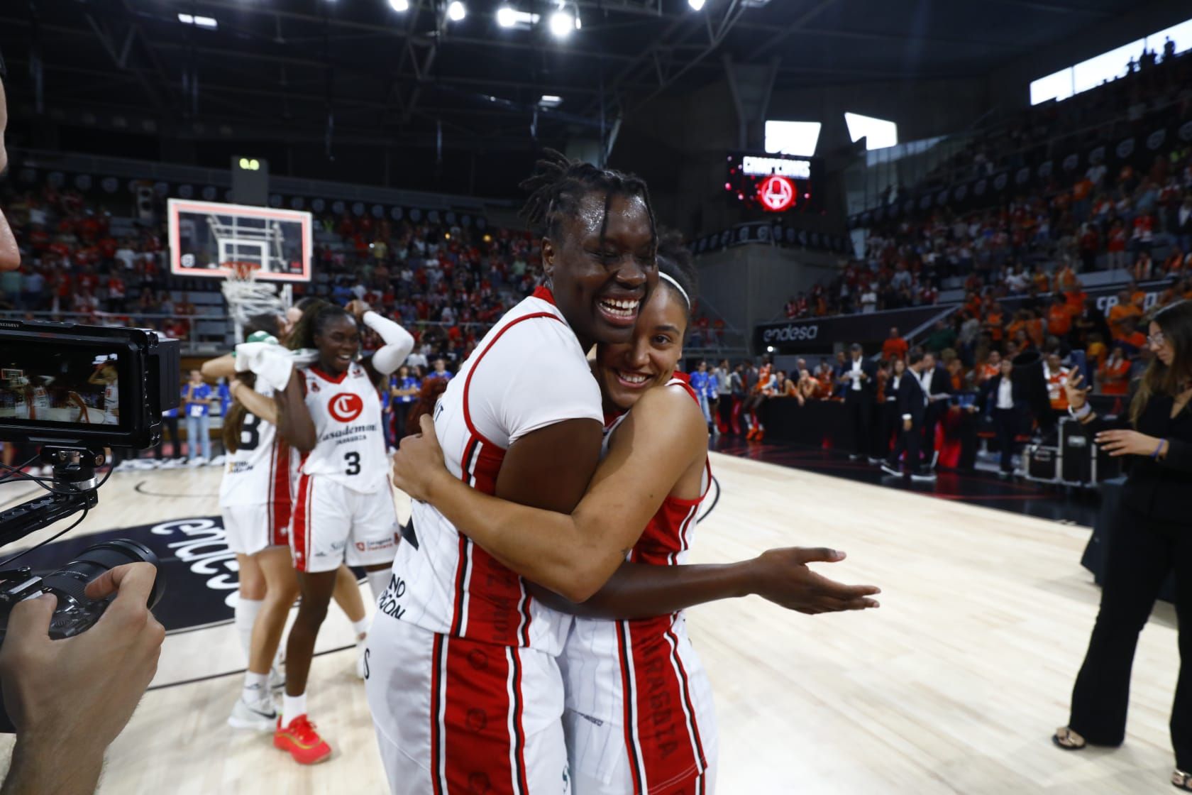 El Casademont Zaragoza - Valencia Basket, en imágenes