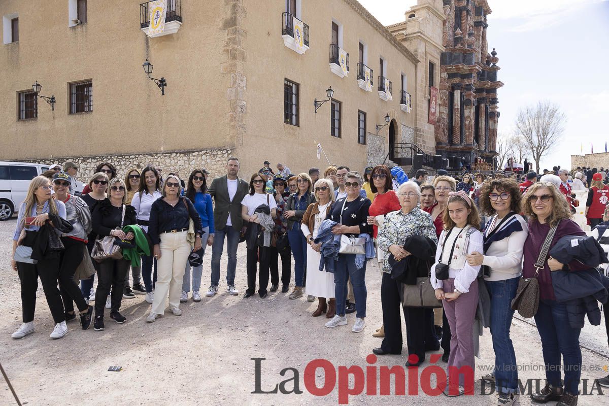 La vicaría de Cartagena, la UCAM, junto a asociaciones y peregrinos de toda España se ponen a los pies de la Vera Cruz