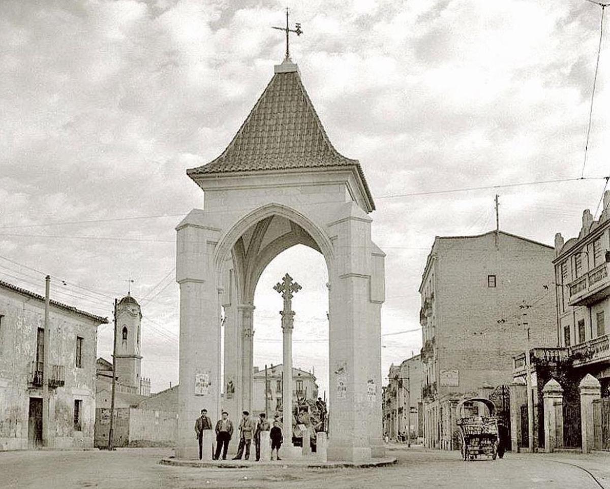 La Creu Coberta de València a principis del segle XX