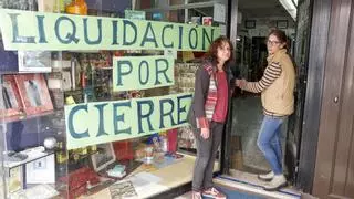 La papelería Márquez echa el cierre tras 50 años en Cáceres