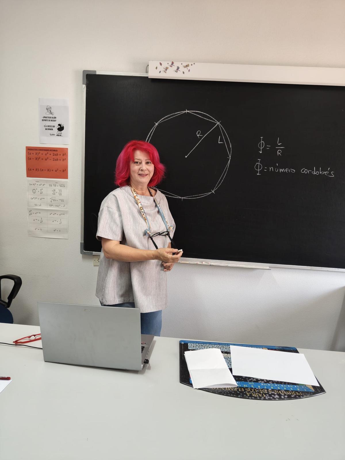 Mariví Serrano en su academia.