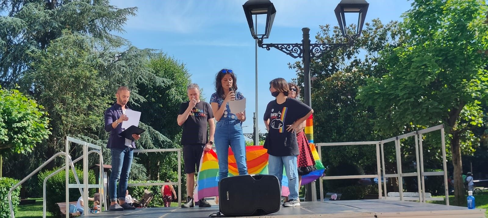 Orgullo por todo lo alto en Llanera: así fue la celebración llena de música y color del concejo