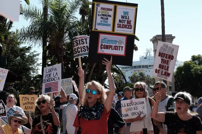 Manifestación anti Trump en Málaga