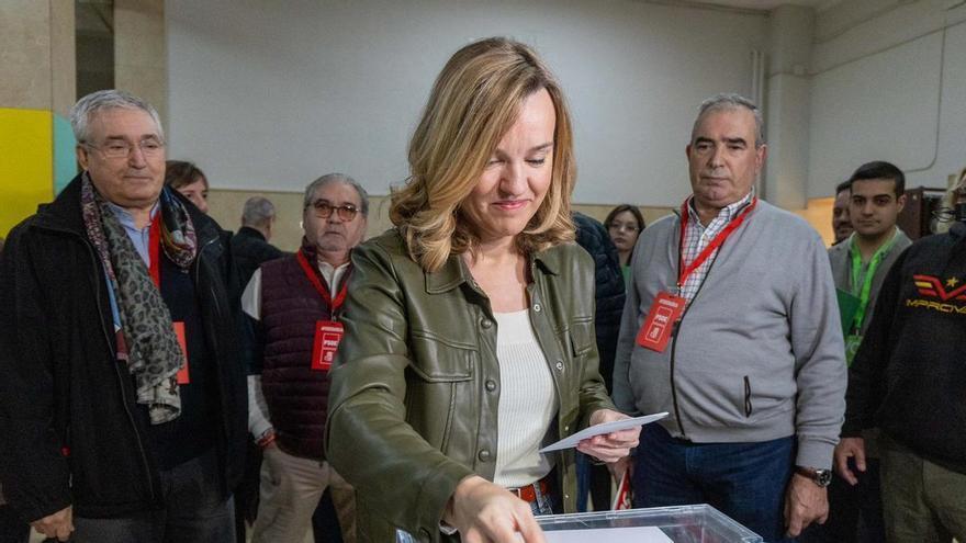 Vídeo | Así ha votado Pilar Alegría (PSOE) en las elecciones de Aragón 2026