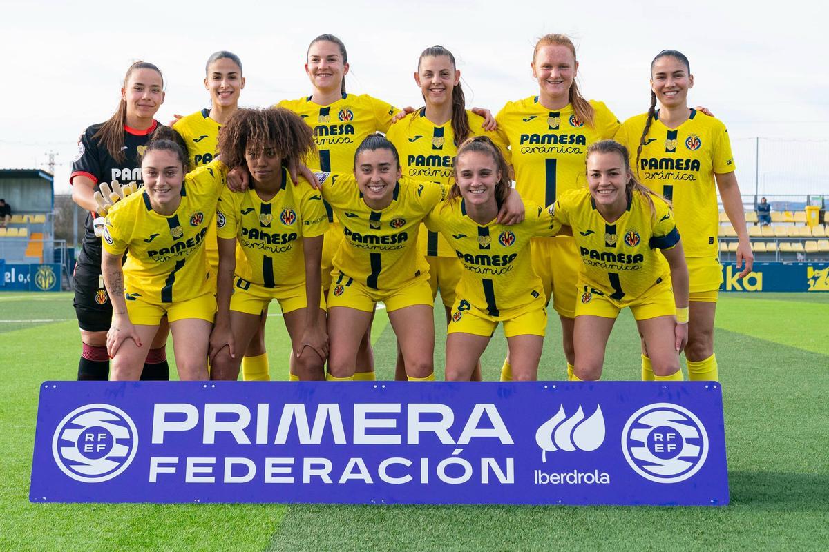 Once del Villarreal femenino en su partido de este domingo frenre al Deportivo Alavés.