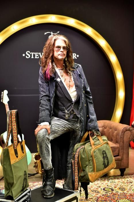 Steven Tyler presenta su nueva colección en ...