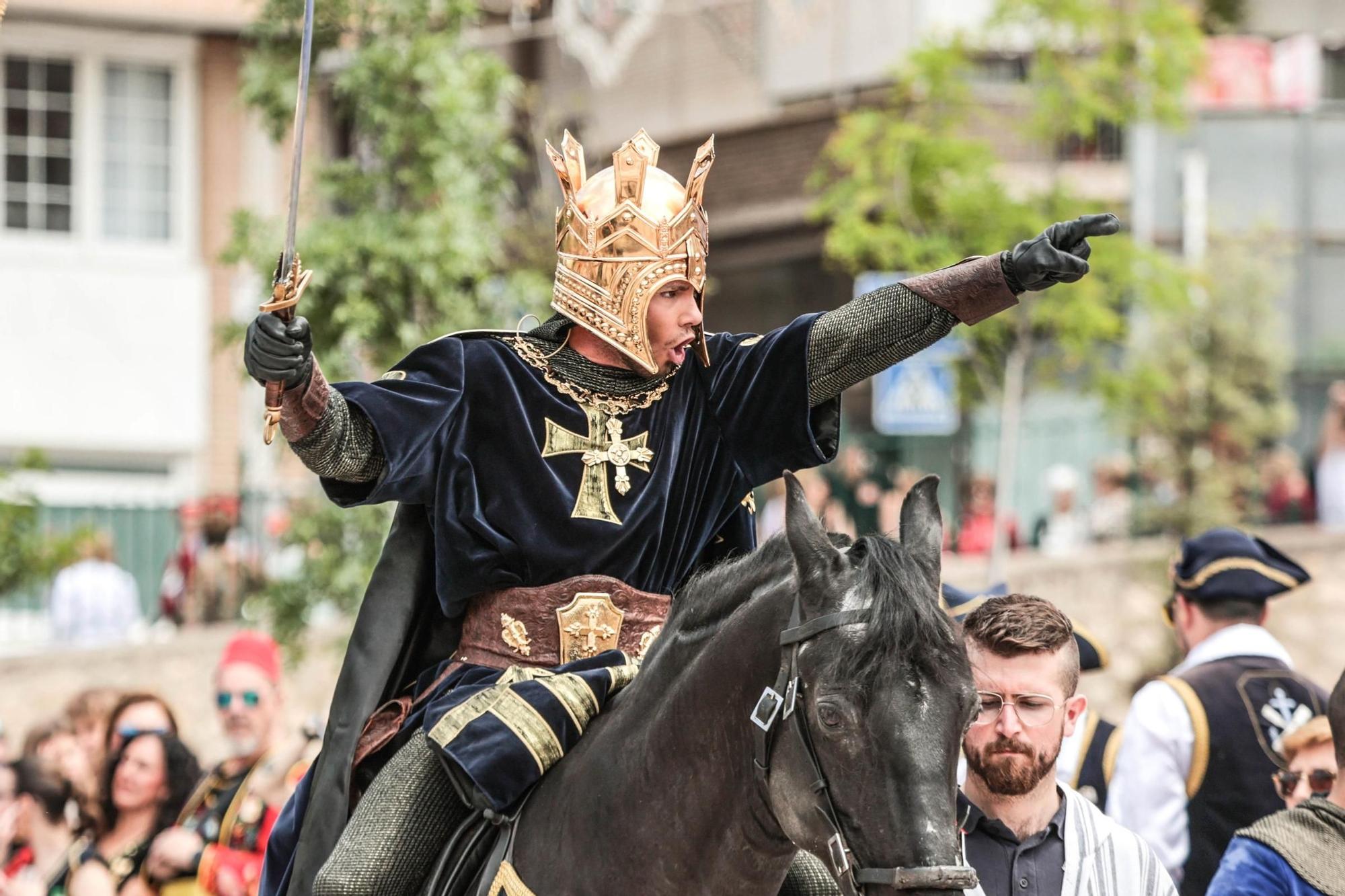 La reconquista atrona en Petrer