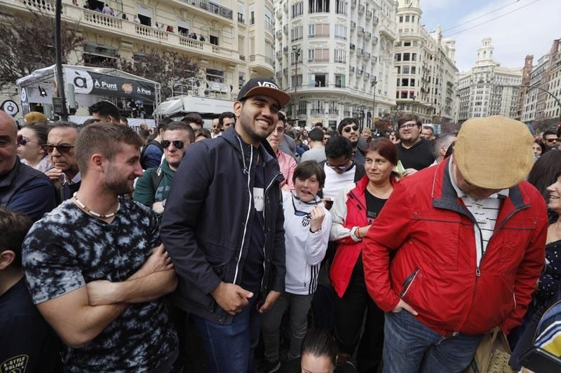 Búscate en la mascletà del 5 de marzo