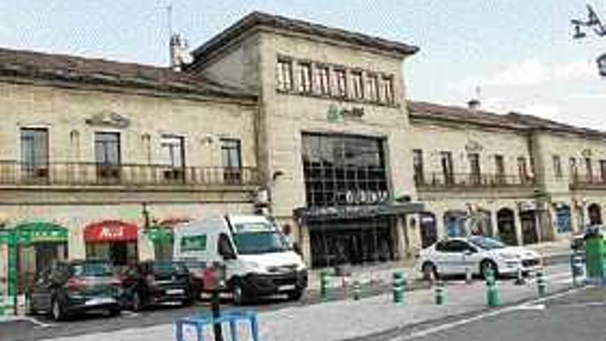 La estación Empalme será la de la alta velocidad en Ourense. / iñaki osorio