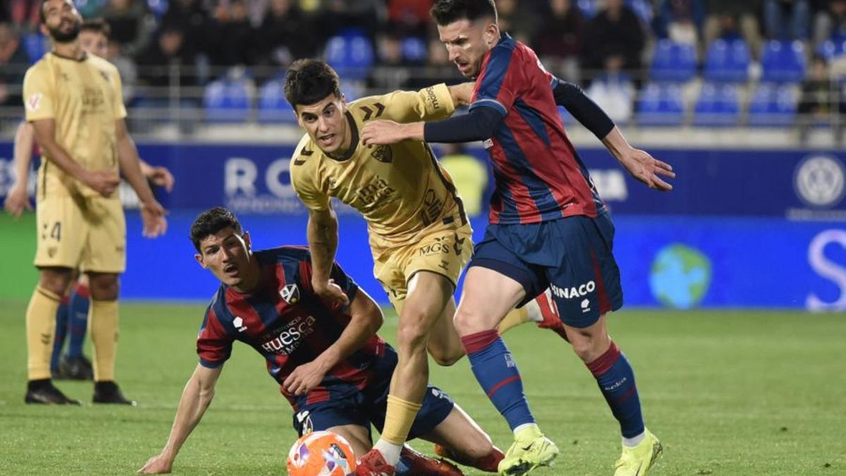 Nueva derrota del Málaga CF (1-0), ante el Huesca