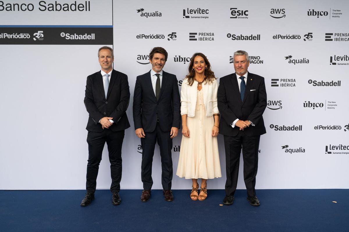 En imágenes | Llegada y ambiente en los Premios Empresa del Año del Banco Sabadell
