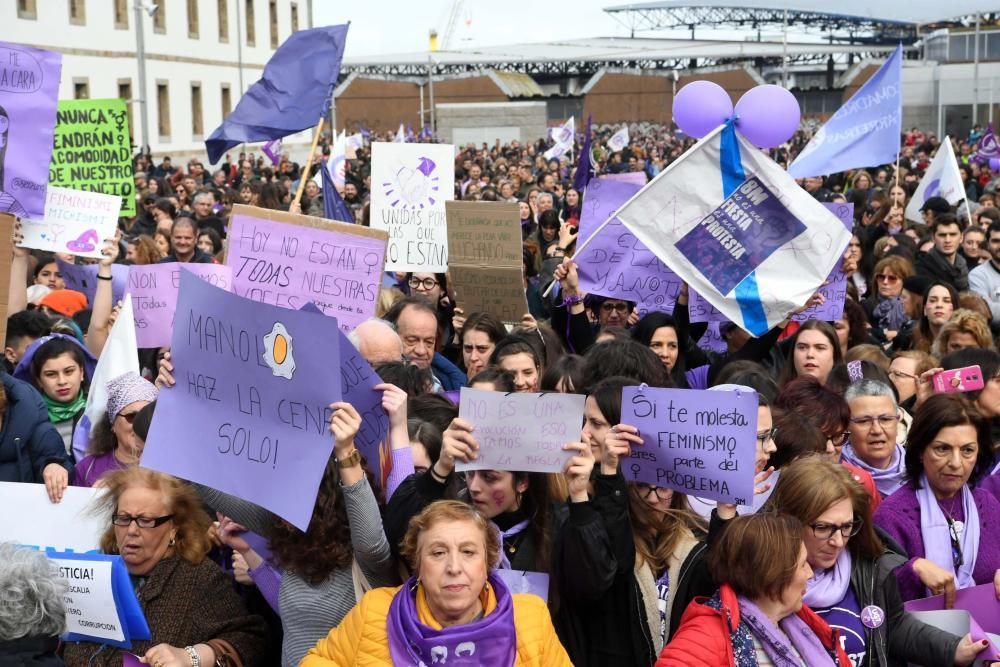 13.000 personas en el 8-M de A Coruña