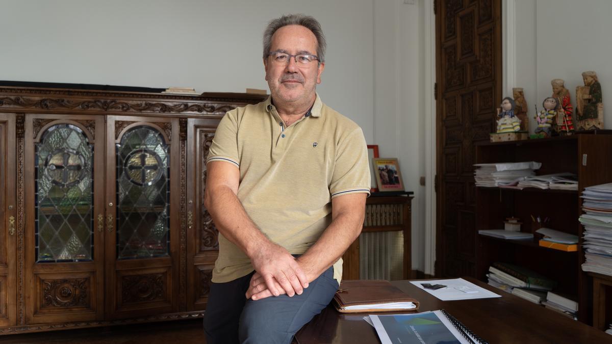 Francisco Guarido, en su despacho en el Ayuntamiento de Zamora.