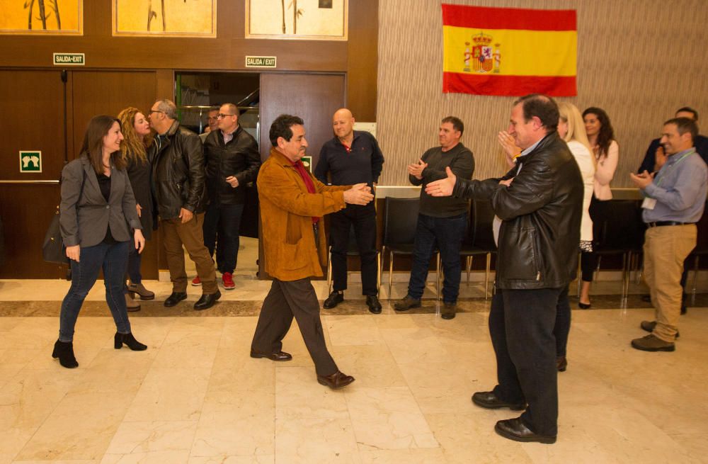 El Meliá se convierte en la sede de Vox en Alicante es el escenario de encuentro de sus afiliados para ver los resultados de las Elecciones Generales y Autonómicas 2019