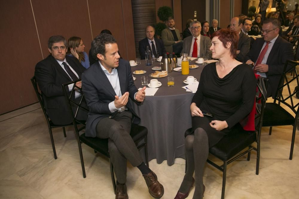 Albert Rivera participa en un desayuno informativo en Asturias