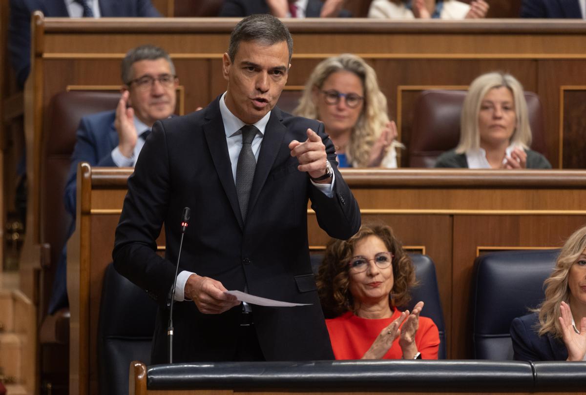 El presidente del Gobierno, Pedro Sánchez, interviene durante la sesión de control al Gobierno este miércoles.