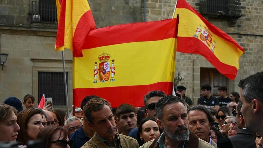 Vox lanza una ofensiva para extender la 