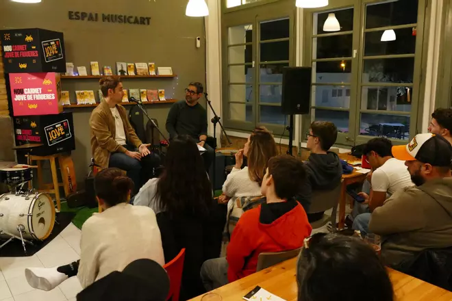 Figueres presenta el seu propi Carnet Jove