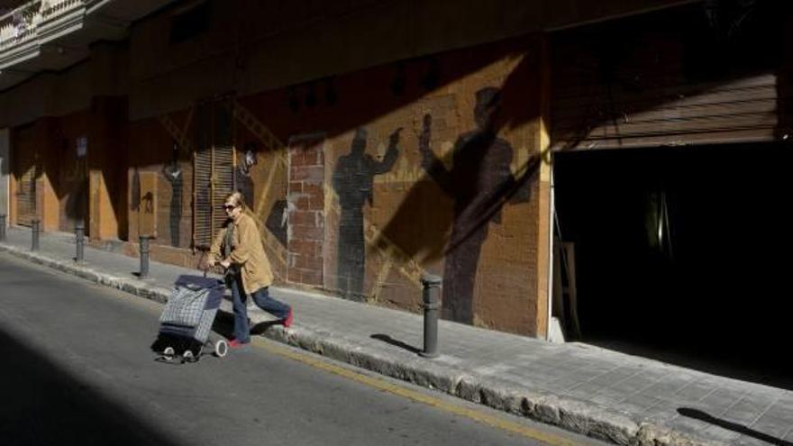 Urbanismo &quot;mira con lupa&quot; las obras para ampliar un pub de la Rambla a la calle Bailén