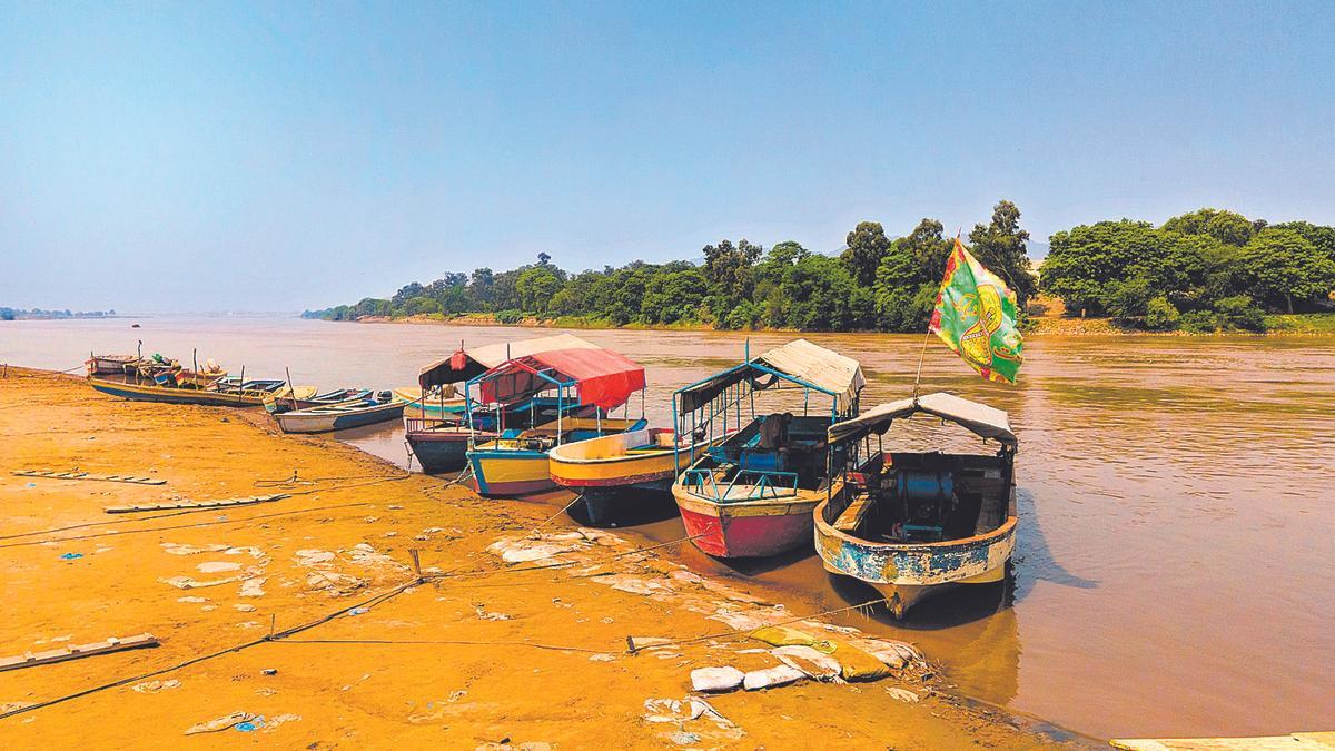 The Ravi River is a transboundary river crossing northwestern India and eastern Pakistan. It is one of six rivers of the Indus System in Punjab region.