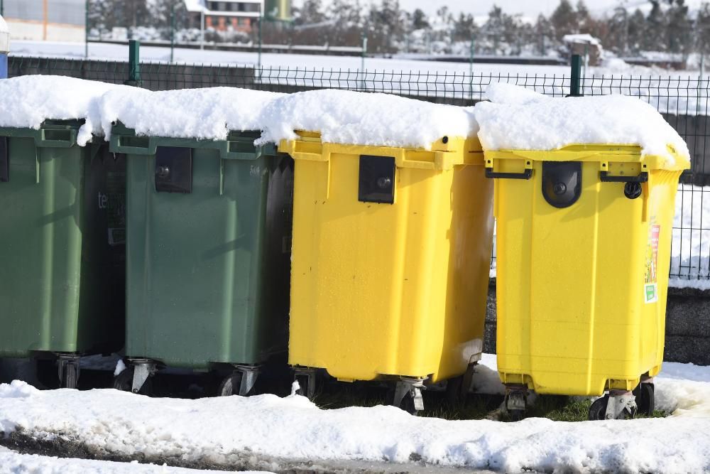 La nieve llega a la montaña de A Coruña