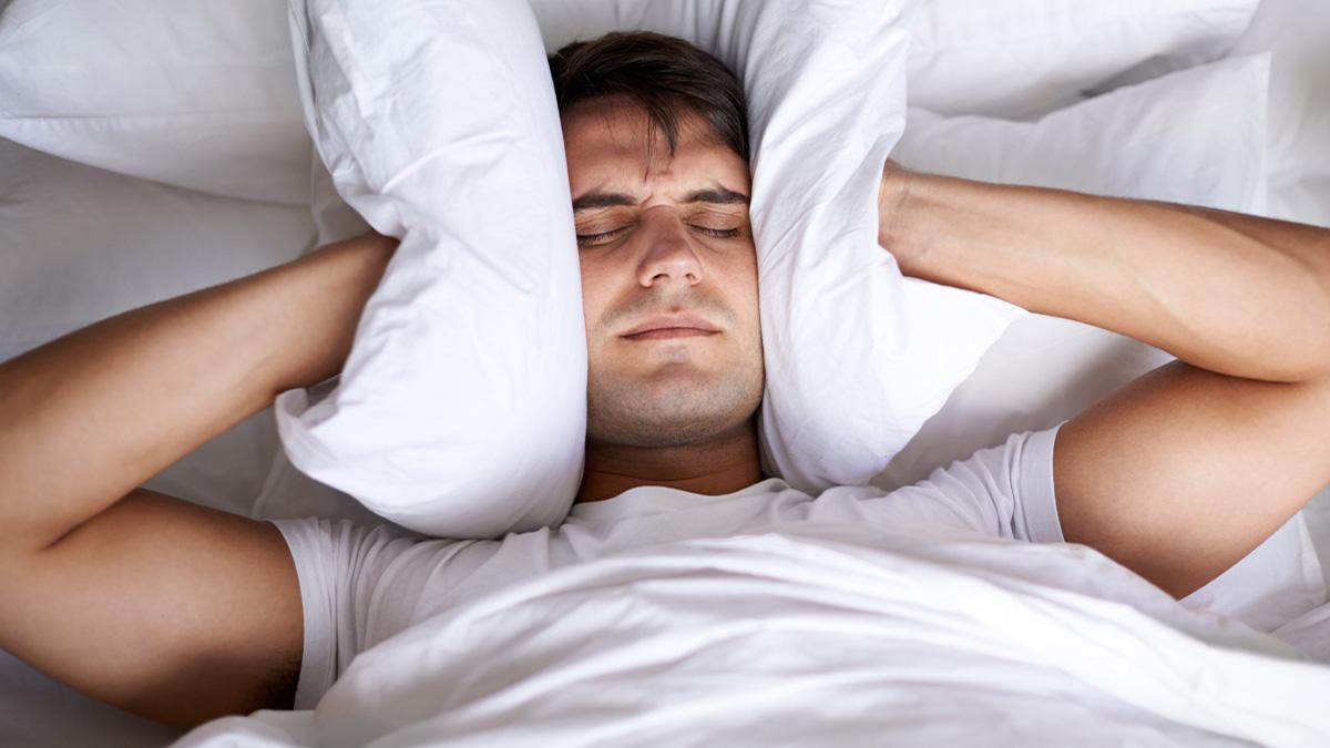 Imagen de un hombre durmiendo