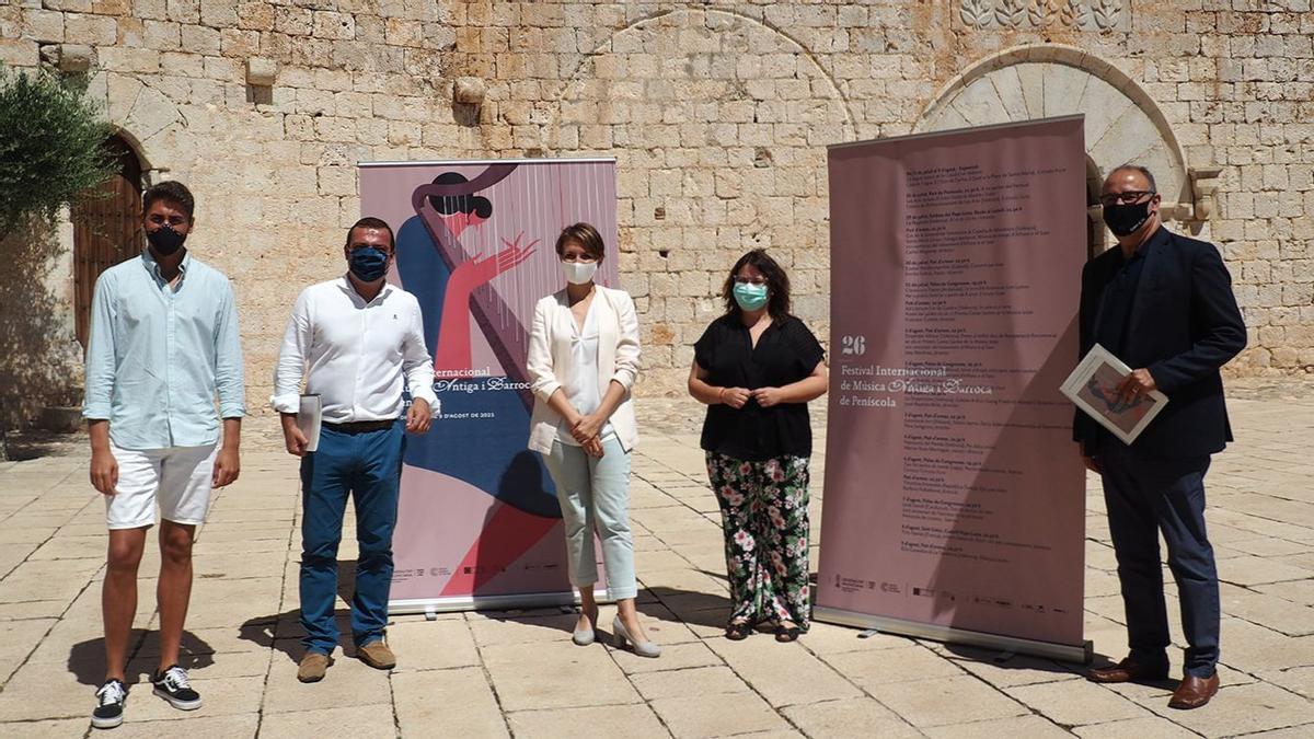 En la presentación del certamen estuvieron Marga Landete, Ruth Sanz, Andrés Martínez y Leonardo Marqués.