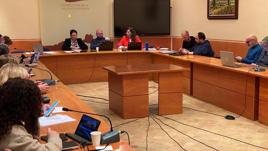 El Consell del Baix Empordà aprova un manifest de suport a pagesos, ramaders i pescadors