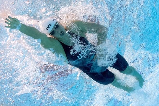 La nadadora Katie Ledecky durante un calentamiento para la serie preliminar de 400 metros libres durante el Mundial de Natación de Gwangju (Corea del Sur).