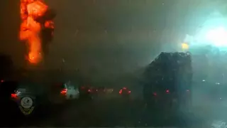 Impactante rayo cae en plena autopista en Carolina del Sur, Estados Unidos