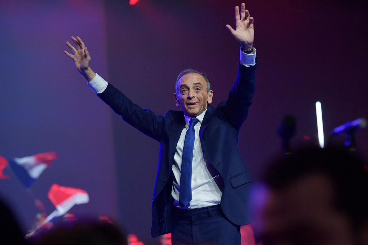 Zemmour escenifica la seva «reconquesta» d’una França ultra