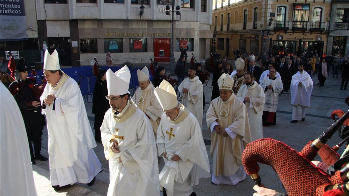 Acto litúrgico en el Arzobispado de Mérida