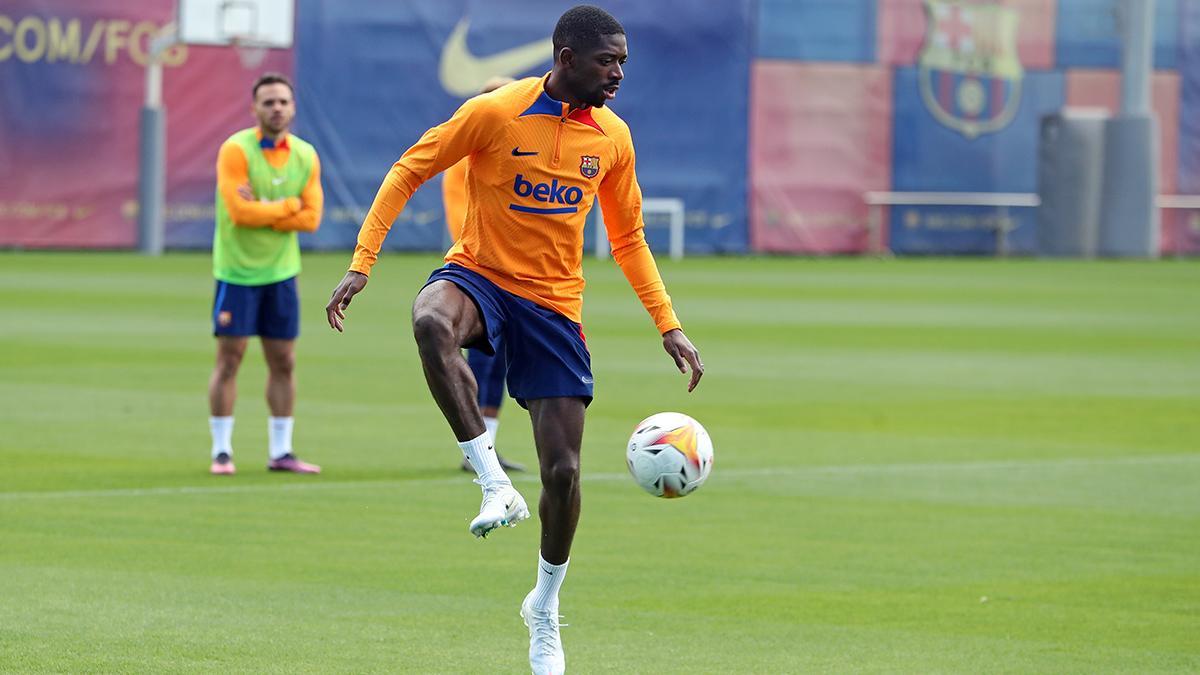 Dembélé, durante el entrenamiento del FC Barcelona