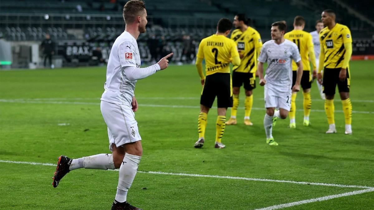 El M'gladbach le endosó hasta cuatro tantos al Dortmund