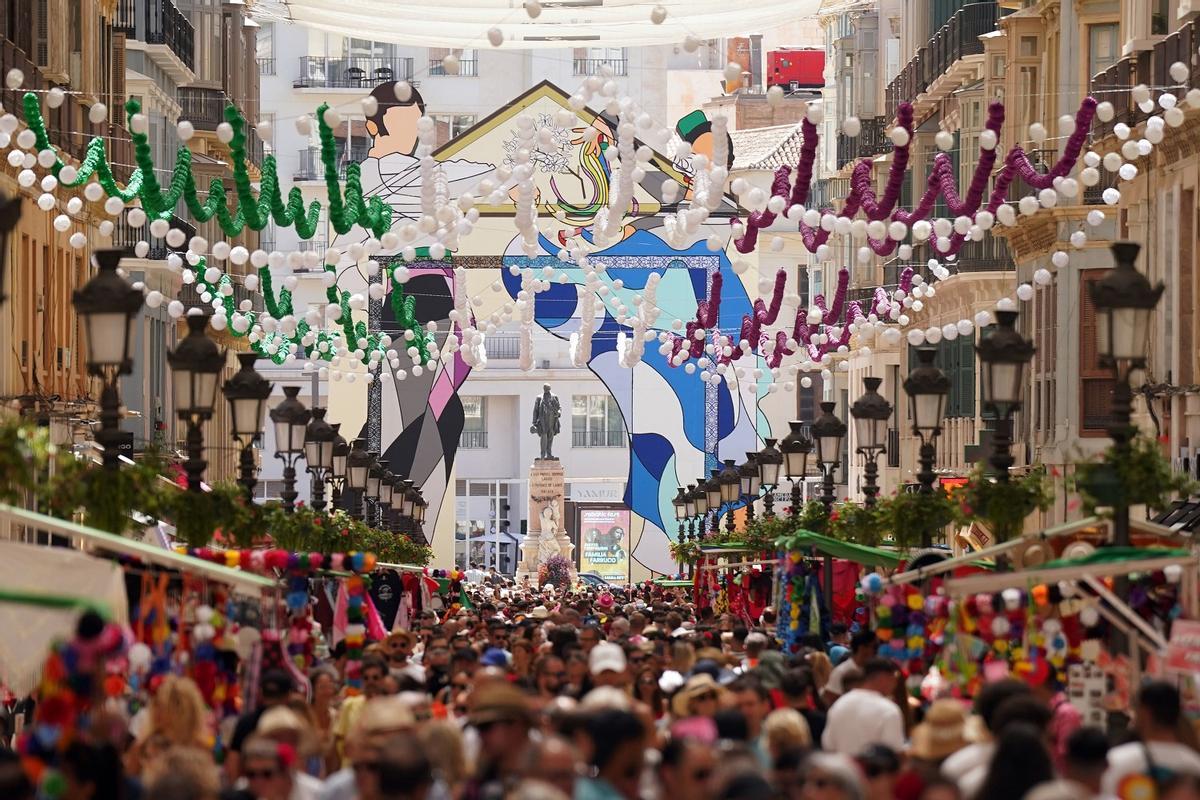 Una imagen de calle Larios durante la Feria de Málaga.