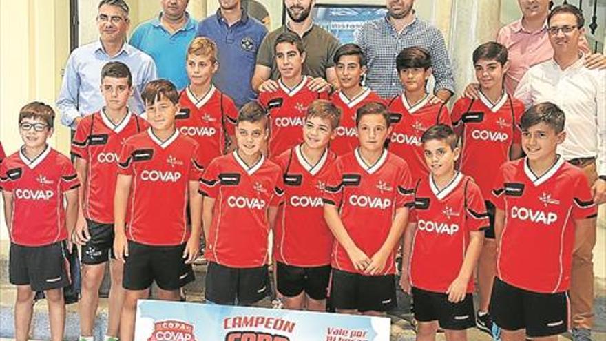 Triunfo de los alevines de la escuela de fútbol de pozoblanco en la copa covap