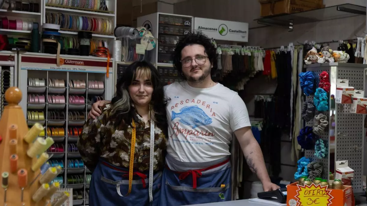 De la mercería El Didal al café de Latterreta: jóvenes que revitalizan el comercio local en València