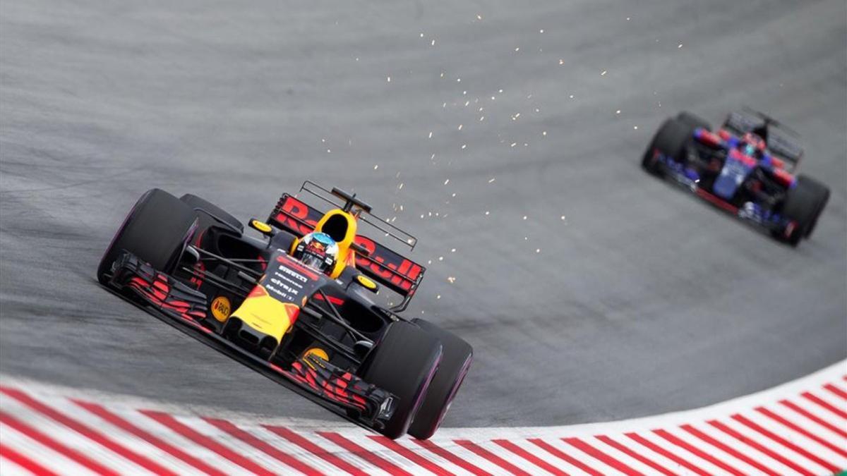 Daniel Ricciardo ha logrado más adelantamientos que nadie en 2017