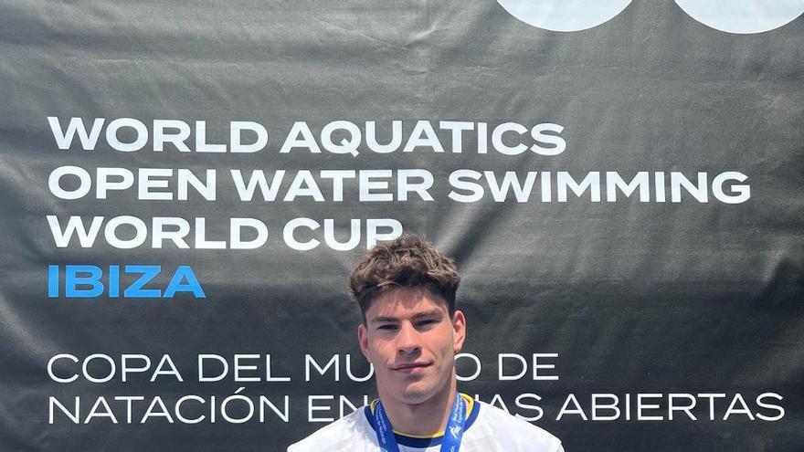 Mateo García cosecha éxitos en la Copa del Mundo de Ibiza