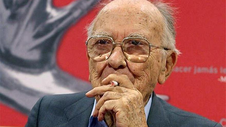 Santiago Carrillo.