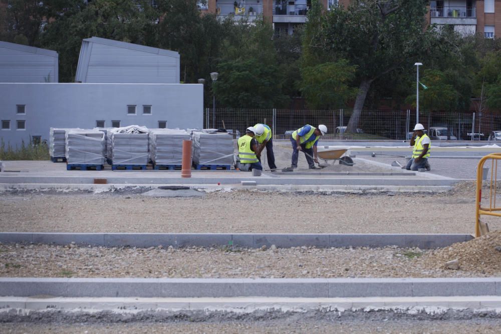 Obres al parc Central després d'una aturada de quinze dies