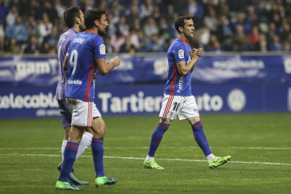 El partido entre el Real Oviedo y el Real Valladolid, en imágenes