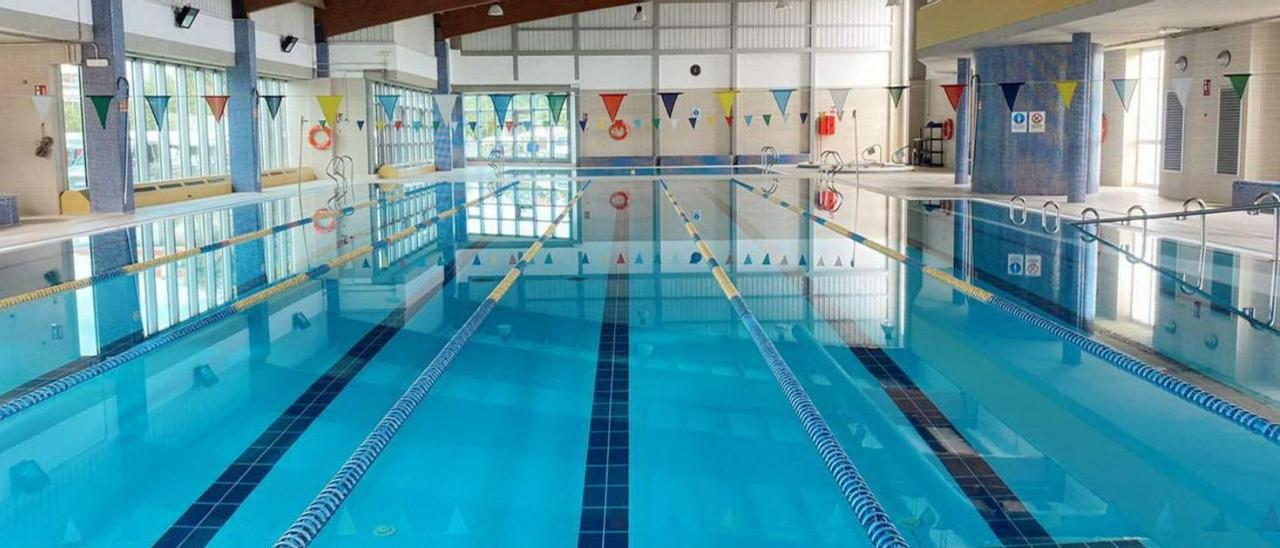 La piscina de Sanxenxo cierra hoy y se anulan las duchas del gimnasio.