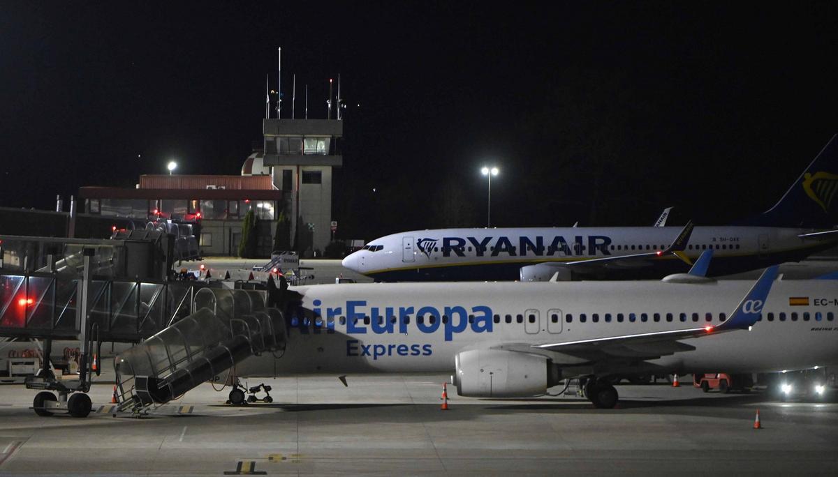 El último vuelo de Ryanair a Londres desde Vigo, antes de salir de Peinador este domingo