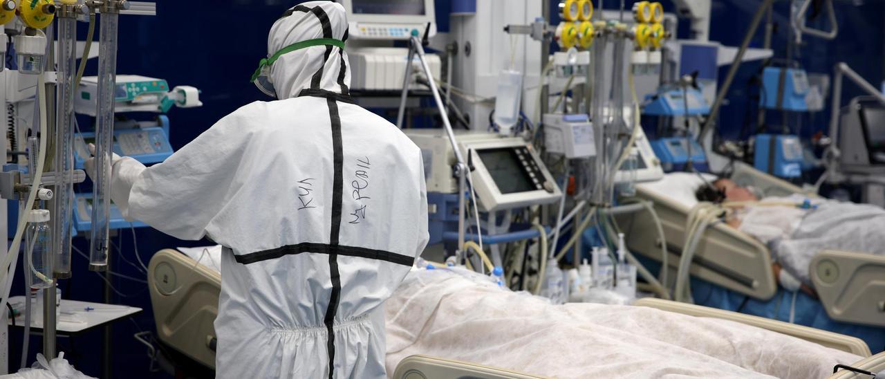 La presión en las UCI aumenta con nueve pacientes covid ingresados en Castellón.