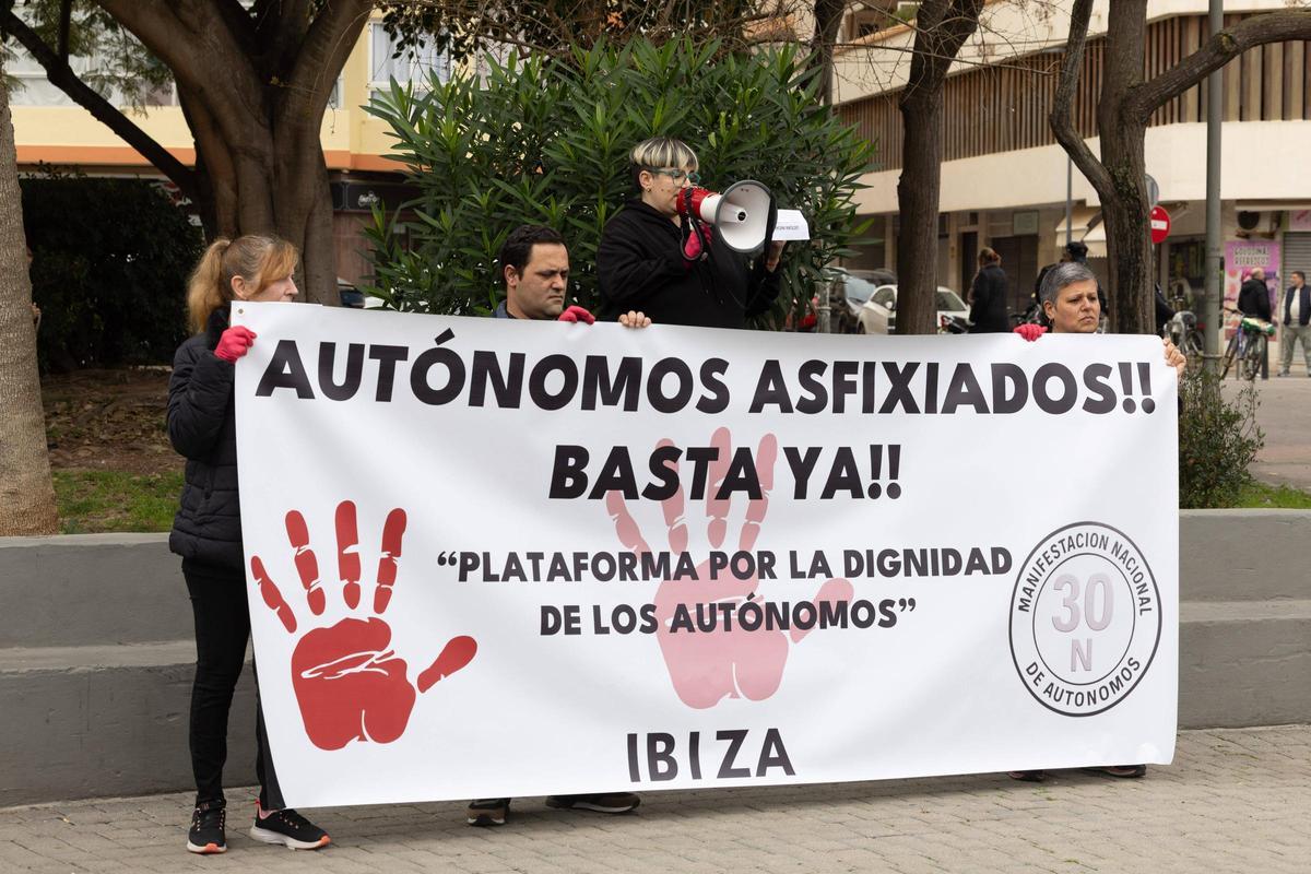 Movilización de trabajadores autónomos en Ibiza