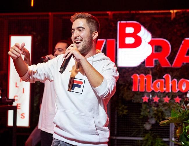 Beret en la presentación de Cómplices de Mahou